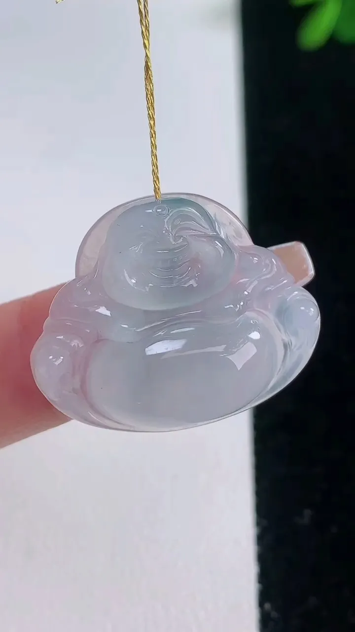 天然A货翡翠冰种飘花佛公吊坠，尺寸22.3-27.4-6，重量:5.18g
12月21日