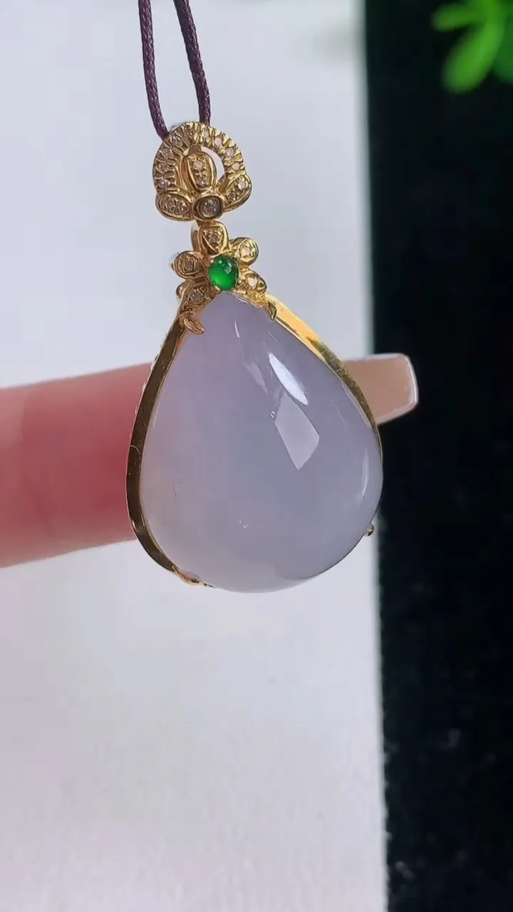 天然A货翡翠18K金紫罗兰水滴吊坠，尺寸32.8-18.7-12.7，裸石21.2-16.7重量:8