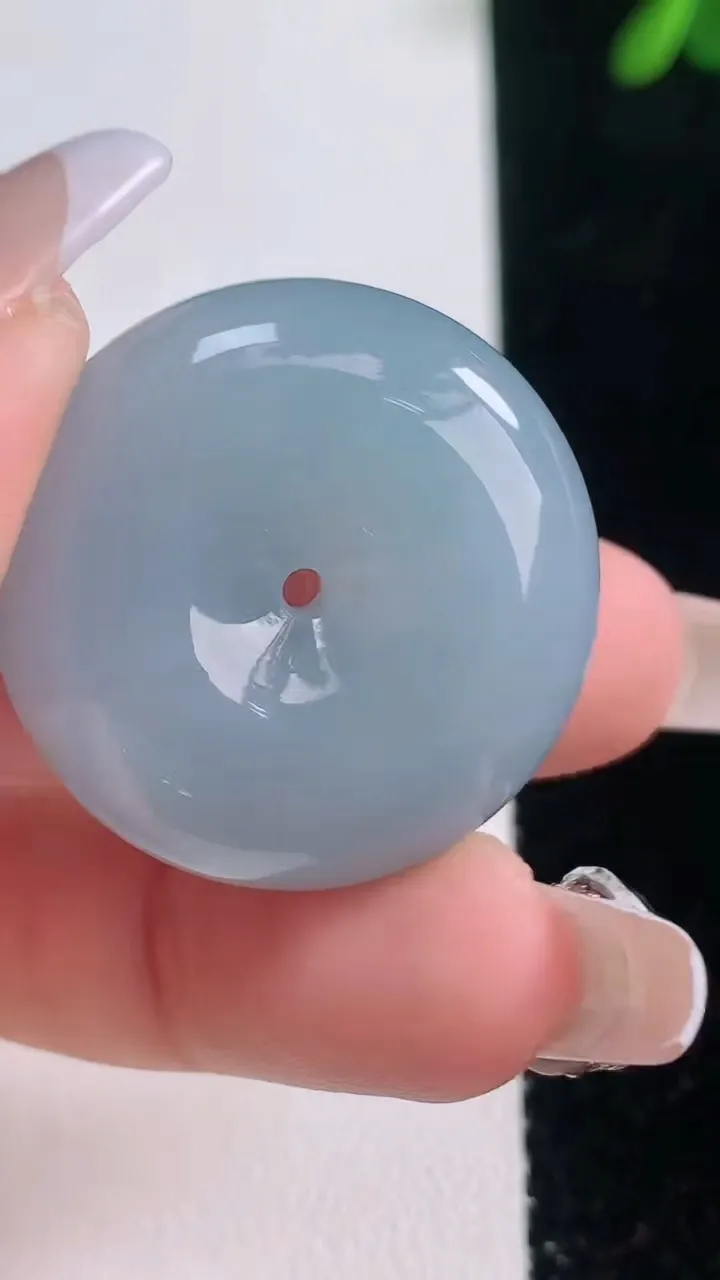 天然A货翡翠紫罗兰平安扣吊坠，尺寸28.6-10.2，重量:17.61g
12月21日