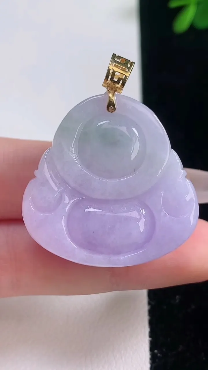 天然A货翡翠18K金紫罗兰佛公吊坠，尺寸31.6-30.6-12.3，重量:20.49g
12月21日