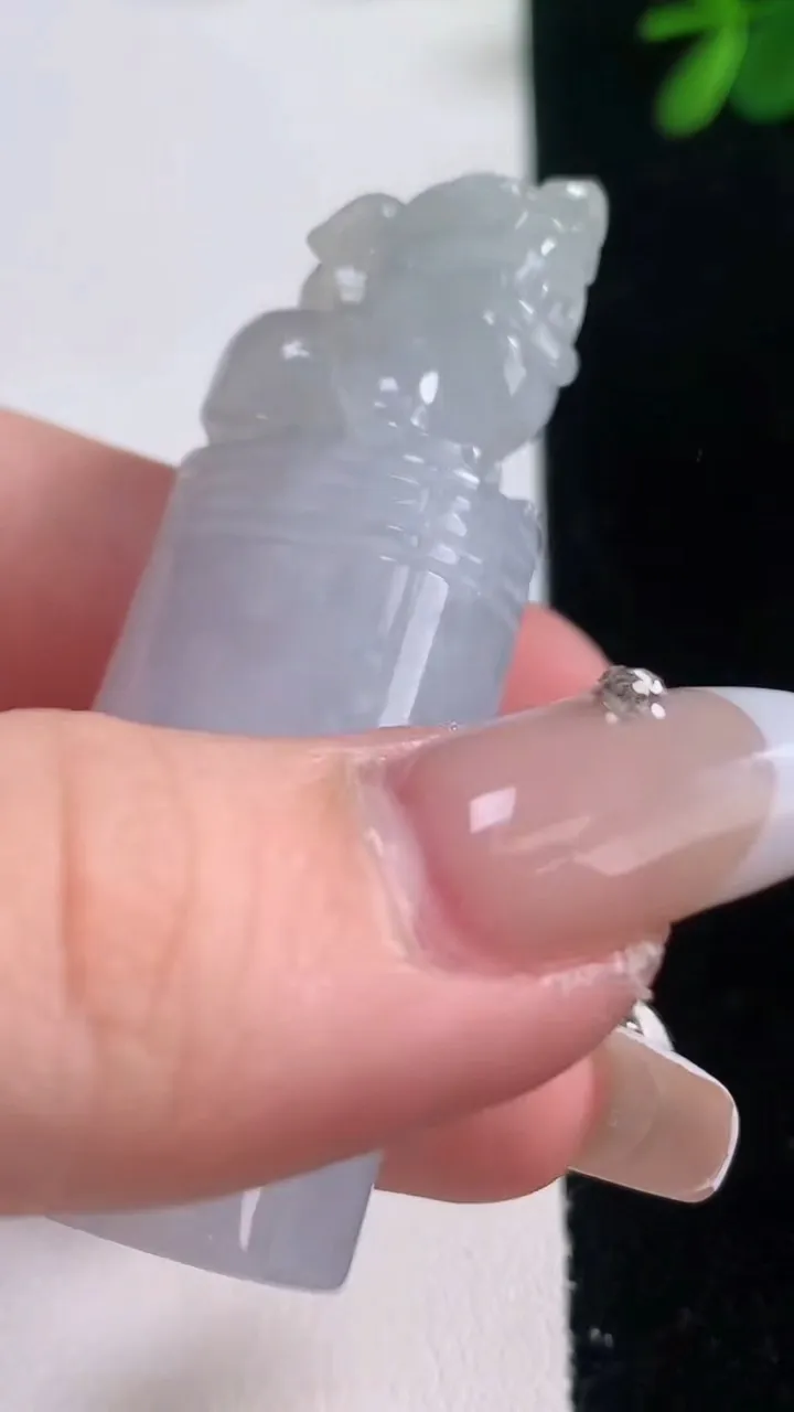 天然A货翡翠貔貅印章，尺寸56.4-21-13.3，重量:37.92g
12月21日