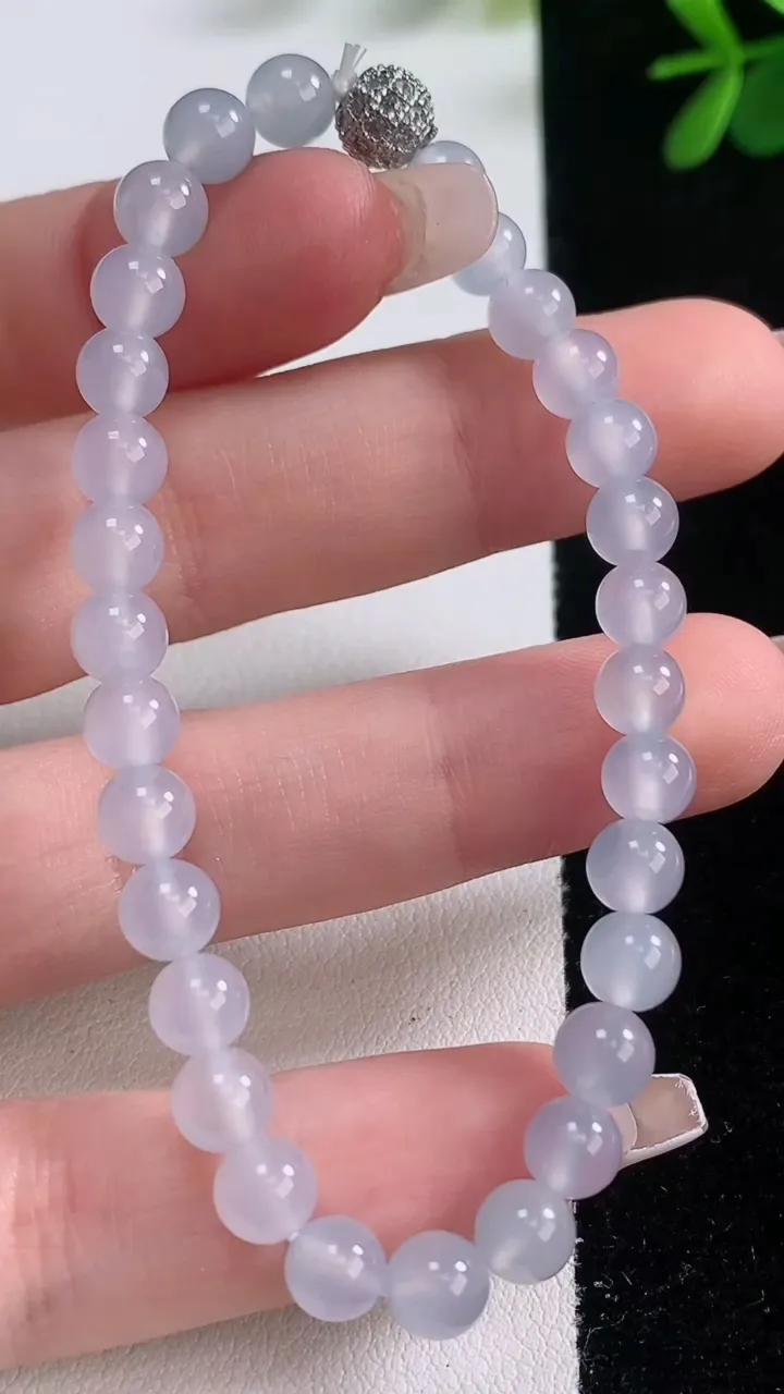 天然A货翡翠紫罗兰圆珠手串，尺寸5.4-30颗，重量:10.70g12月21日
工厂直销收藏佳品,种