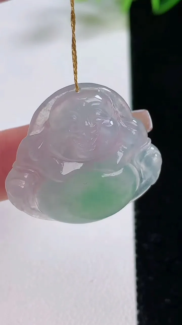天然A货翡翠佛公吊坠，尺寸29-29.5-4.7，重量:6.48g
12月22日