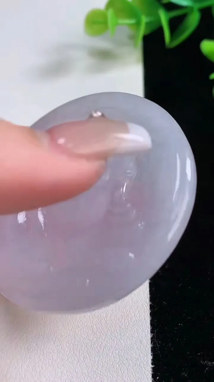 天然A货翡翠紫罗兰弥勒佛吊坠，尺寸54.5-4.5，重量:31.17g
12月22日