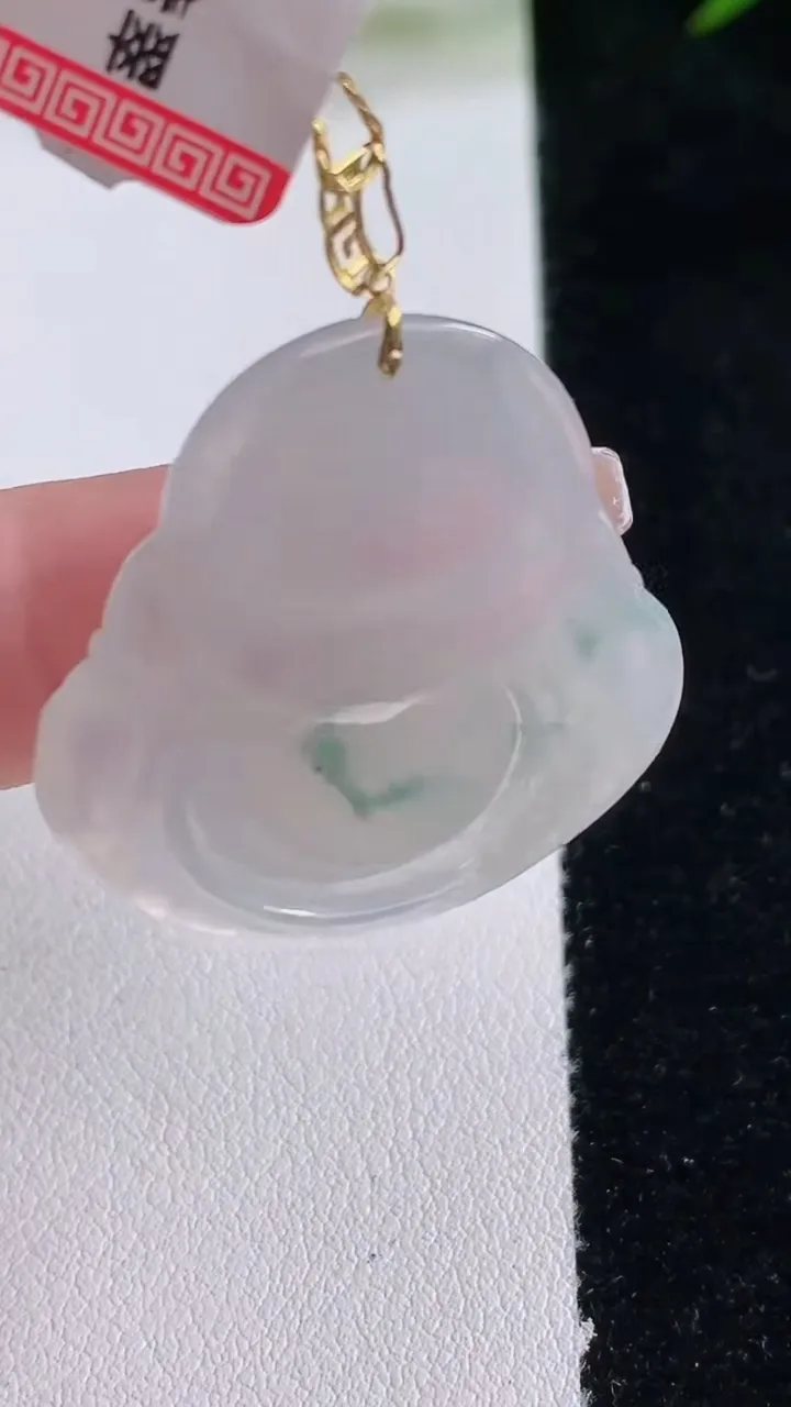 天然A货翡翠18K金飘花佛公吊坠，尺寸28.8-30.6-5.7，重量:7.89g
12月24日