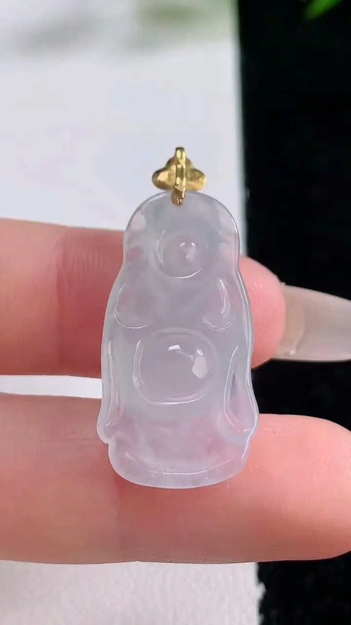 天然A货翡翠种白冰财神爷吊坠，尺寸28.3-14.2-5，重量:3.43g
12月24日