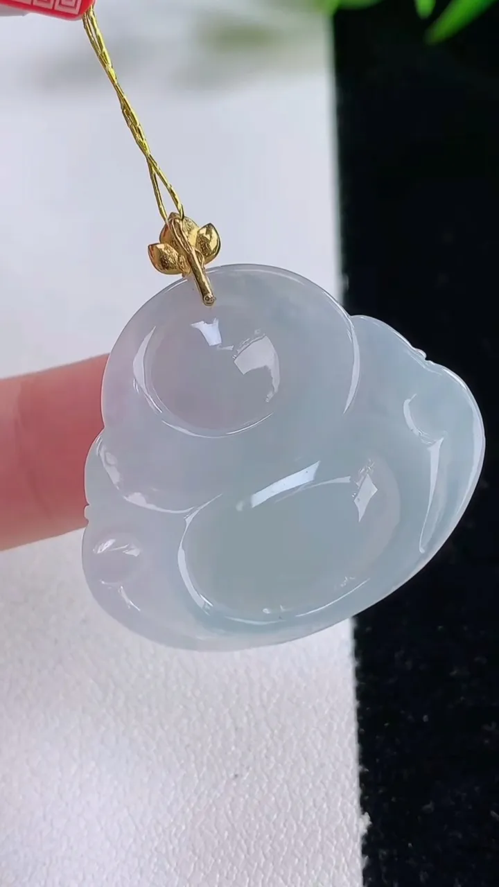 天然A货翡翠佛公吊坠，尺寸27.3-31-5.8，重量7.31g
12月24日