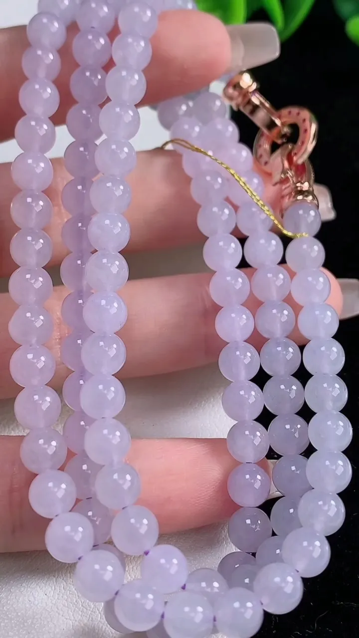 天然A货翡翠种紫罗兰圆珠项链，尺寸6-108颗，重量:42.21g
12月25日