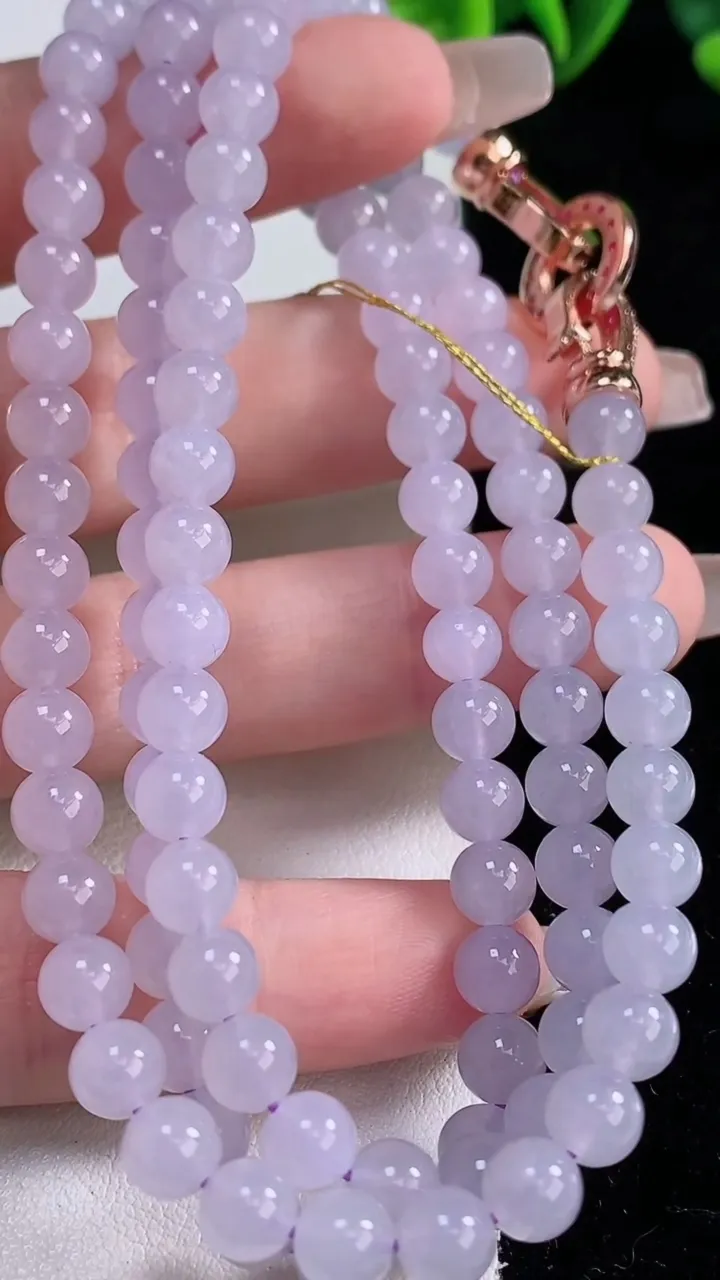 天然A货翡翠种紫罗兰圆珠项链，尺寸6-108颗，重量:42.21g
12月25日