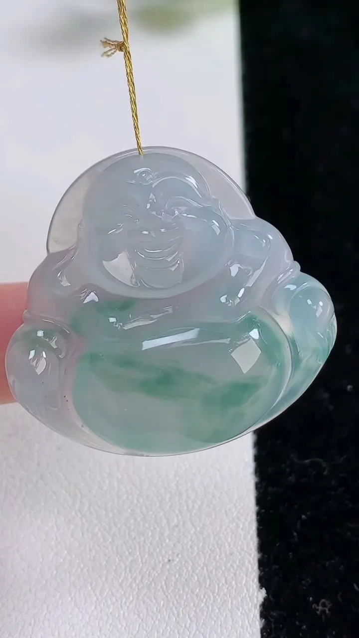 天然A货翡翠种飘花佛公吊坠，尺寸33-35.3-7.2，重量:12.70g
12月25日