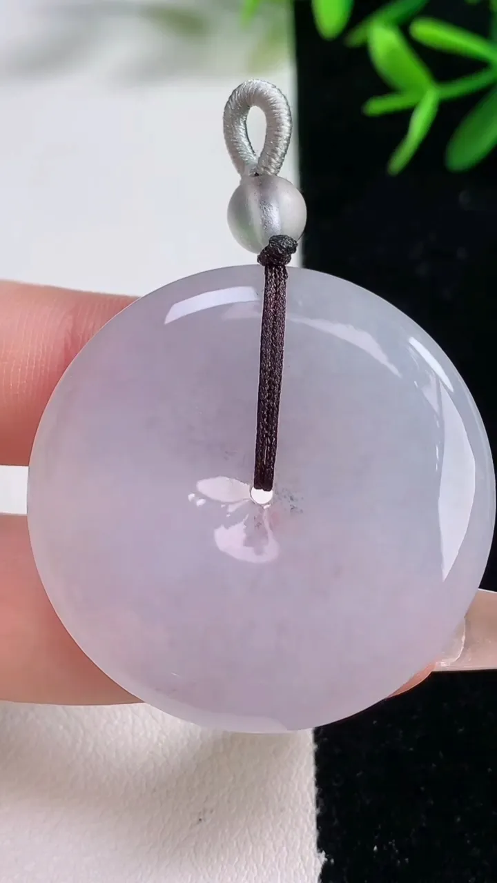 天然A货翡翠紫罗兰平安扣吊坠，尺寸37-5.6，重量:17.50g
12月26日