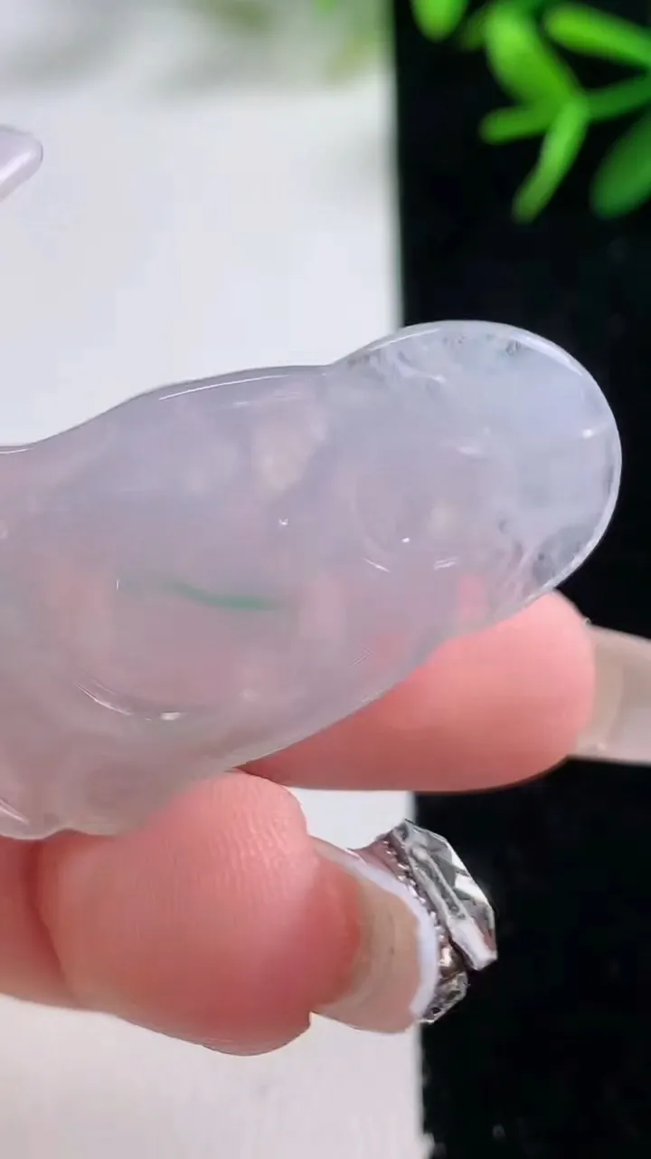 天然A货翡翠财神爷吊坠，尺寸39-21.4-5.9，重量:8.93g
12月26日