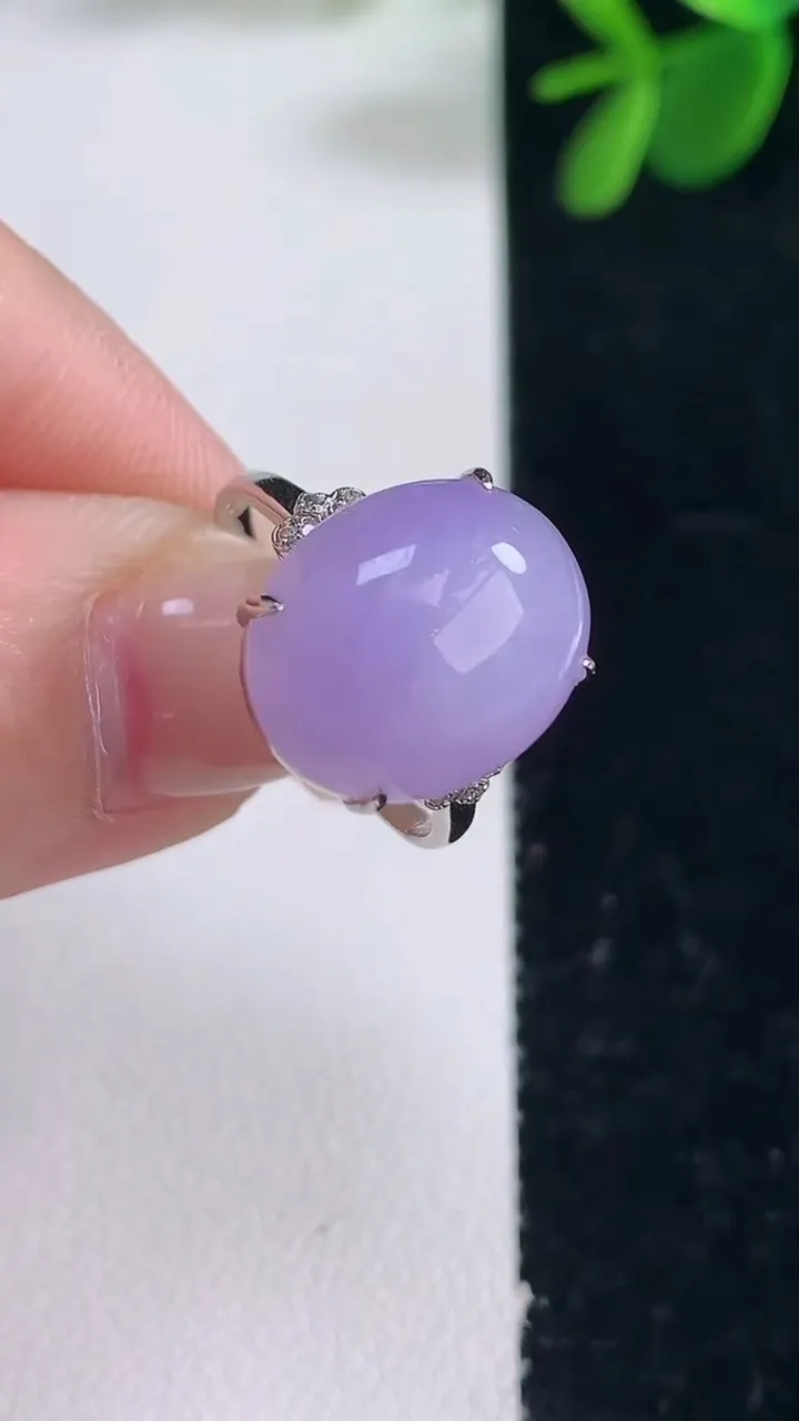 天然A货翡翠18K金紫罗兰蛋面戒指，尺寸17.3-14.6-11.5-8.6，重量:3.80g202