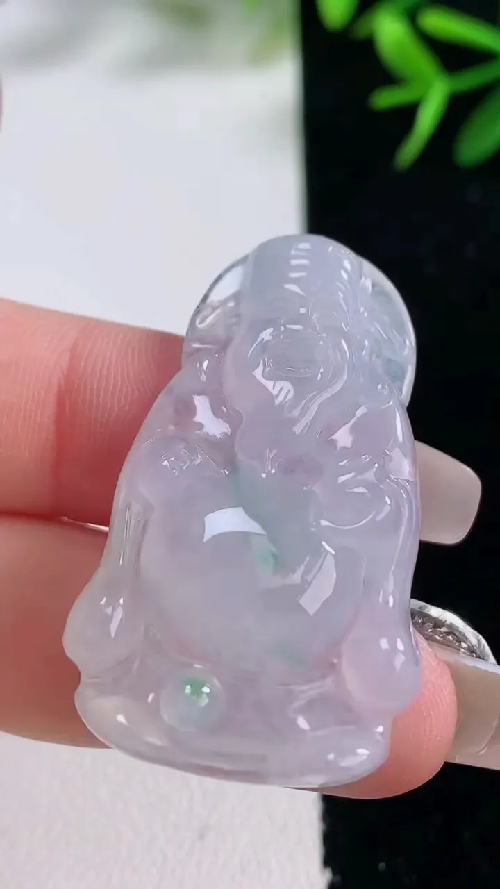 天然A货翡翠财神爷吊坠，尺寸39-21.4-5.9，重量:8.93g
12月26日