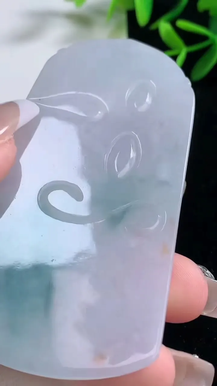 天然A货翡翠飘花普贤菩萨吊坠，尺寸77.7-43.3-5.8，重量:43.56g
12月26日