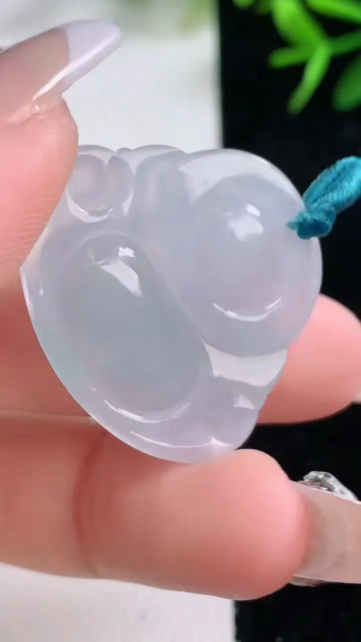 天然A货翡翠佛公吊坠，尺寸27-31-6.7，重量:8.17g
12月27日