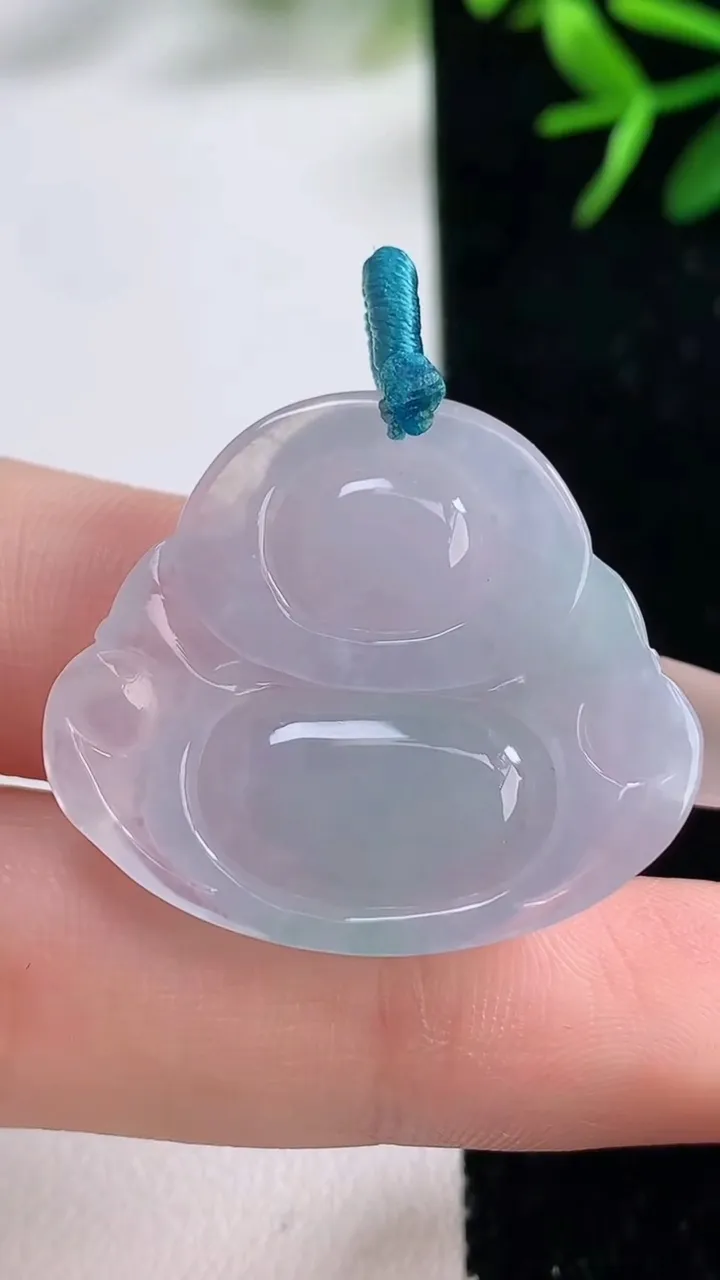 天然A货翡翠佛公吊坠，尺寸27-31-6.7，重量:8.17g
12月27日