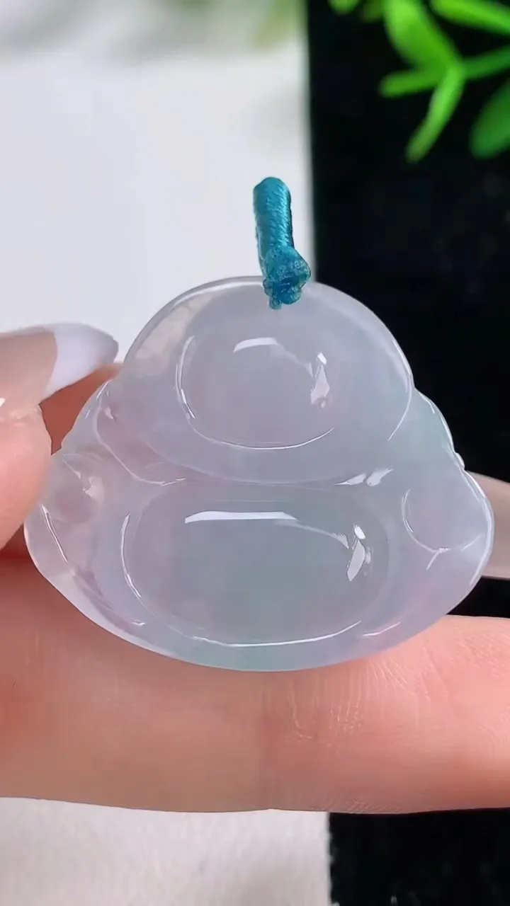 天然A货翡翠佛公吊坠，尺寸27-31-6.7，重量:8.17g
12月27日