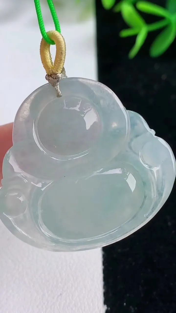 天然A货翡翠佛公吊坠，尺寸35-37.3-6.6，重量:13.26g
12月27日