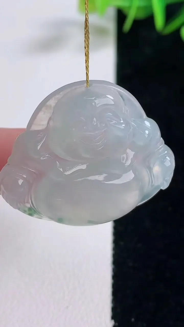 天然A货翡翠种飘花佛公吊坠，尺寸30.4-34.6-6.2，重量:9.73g
12月28日