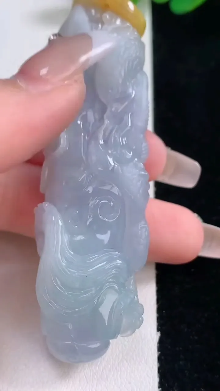 天然A货翡翠紫罗兰降魔杵吊坠，尺寸77.2-23.3-13.8，重量:43.31g
12月29日