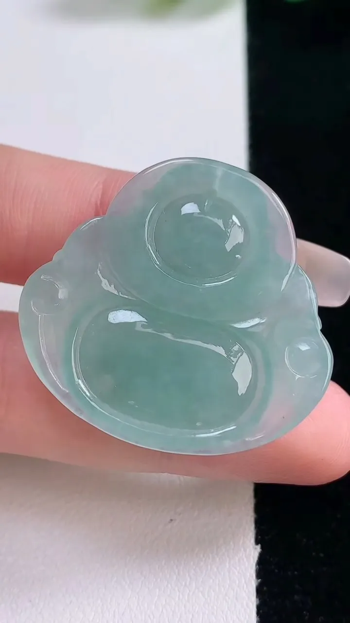 天然A货翡翠佛公吊坠，尺寸32-34.5-5.9，重量:9.58g
12月29日