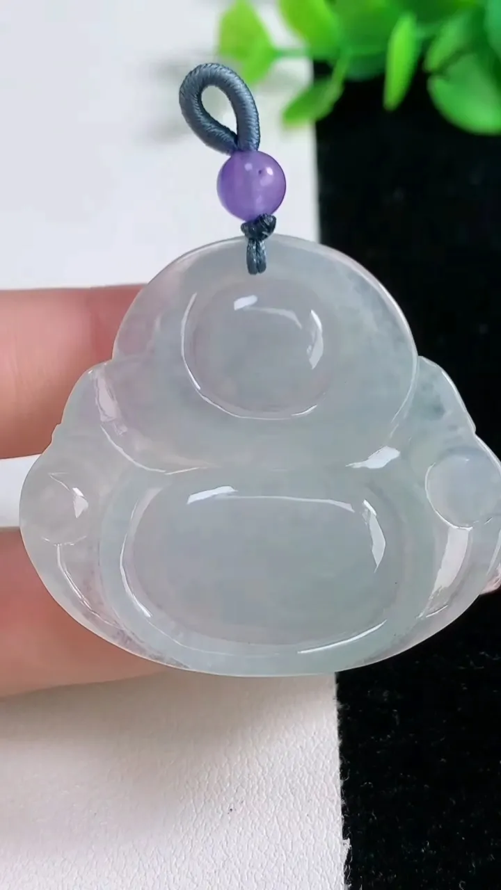 天然A货翡翠佛公吊坠，尺寸40.5-44.3-5.8，重量:16.46g
12月30日