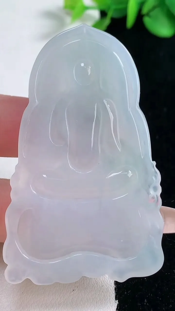 天然A货翡翠种飘花普贤菩萨吊坠，尺寸60.8-38-5.9，重量:27.36g
12月31日