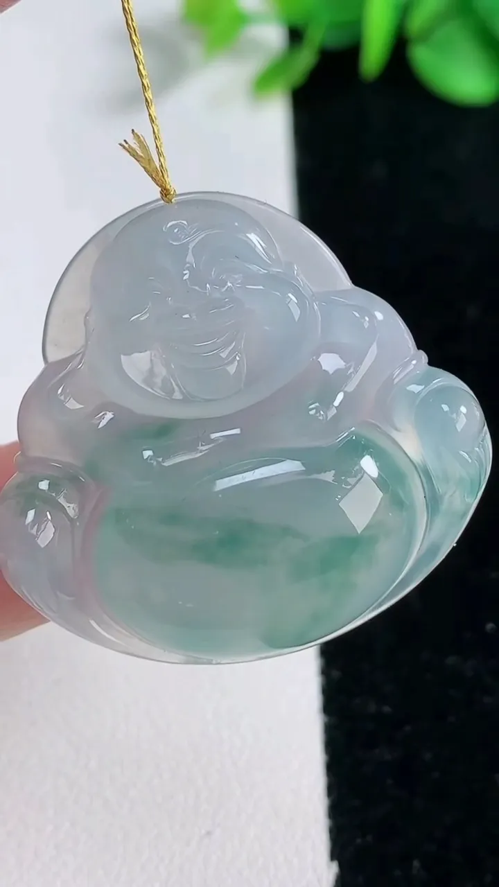 天然A货翡翠种飘花佛公吊坠，尺寸33-35.2-7.3，重量:12.71g
12月31日