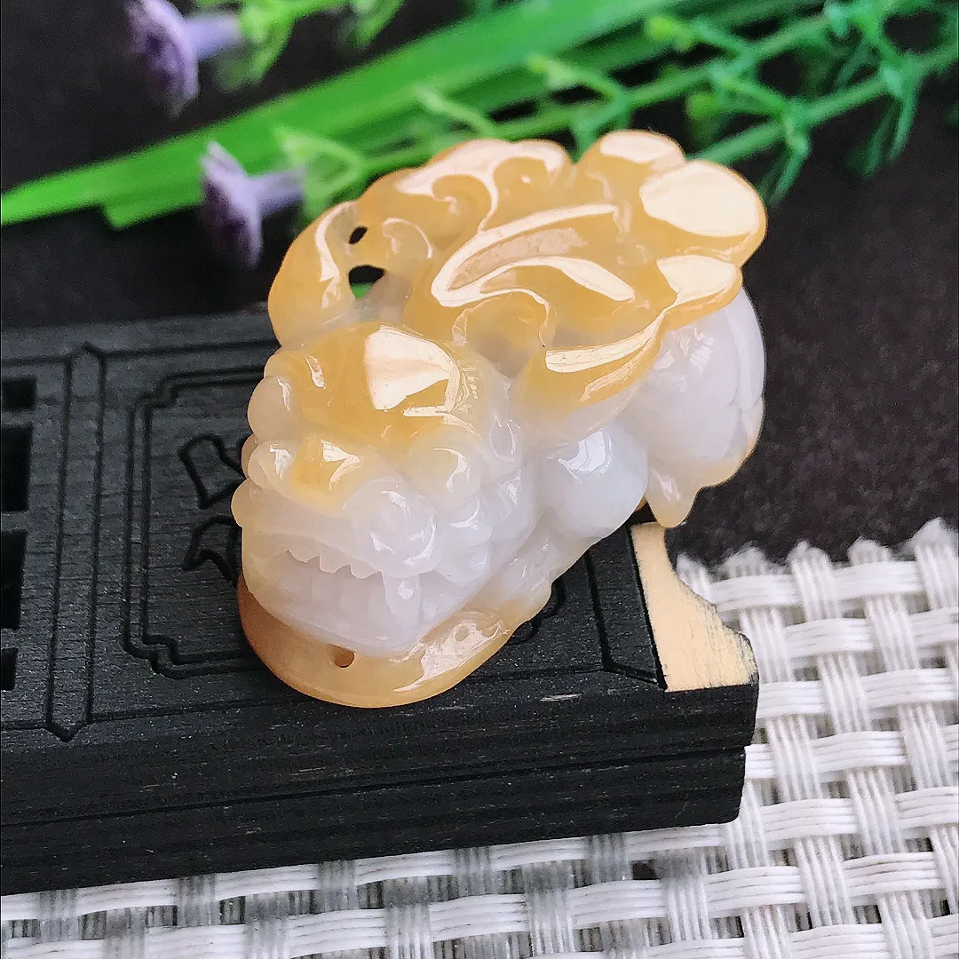 天然a货翡翠38/22/16.8老坑精美浓艳黄翡貔貅吊坠翡翠玉挂件