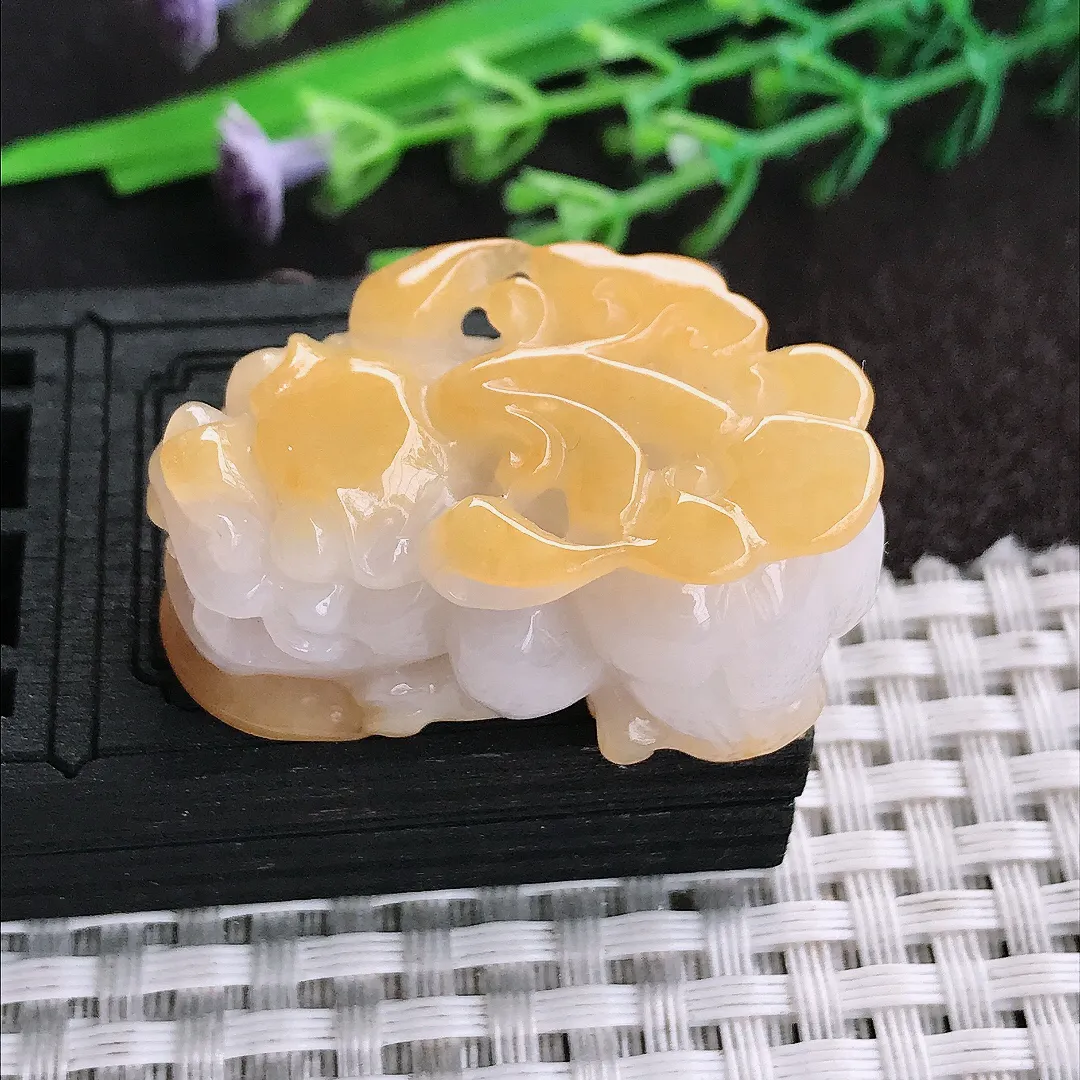 天然a货翡翠38/22/16.8老坑精美浓艳黄翡貔貅吊坠翡翠玉挂件