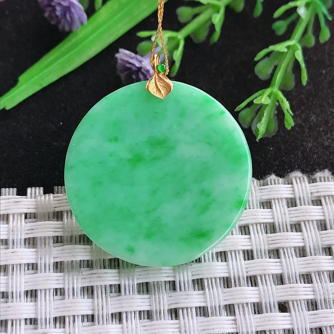 天然a货翡翠28/4.1老坑18k金镶嵌满绿无事牌吊坠翡翠圆牌挂件