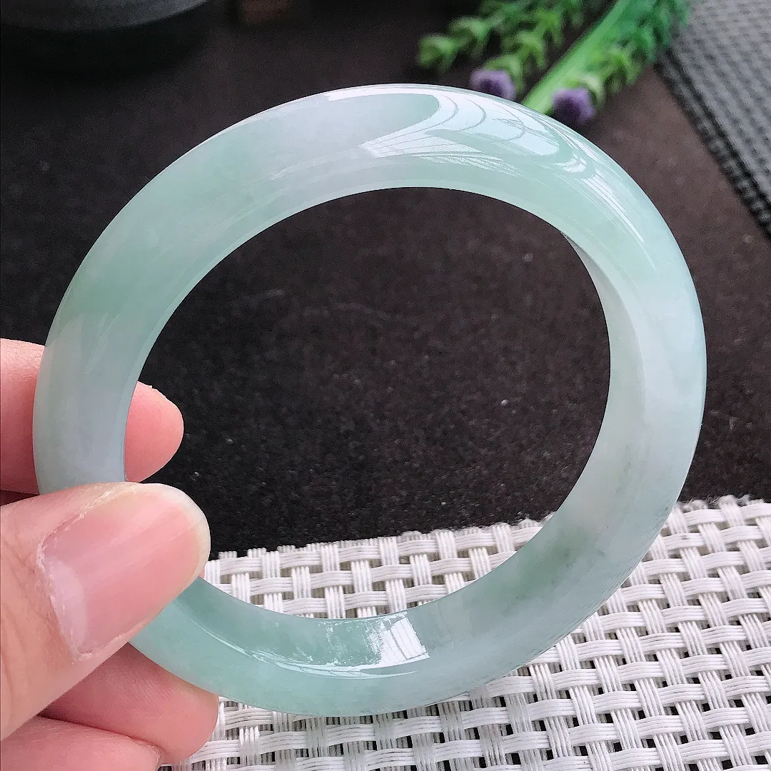 天然A货翡翠58.5/12.4/9.2老坑冰胶果冻冰晴天空蓝手镯宽边玉手镯