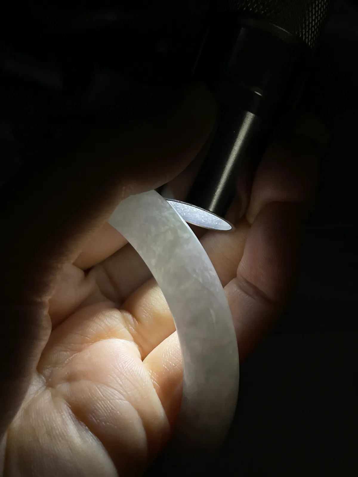 正圈54.7圈口，翡翠糯化种春带彩手镯