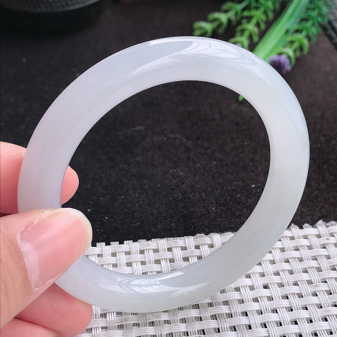天然A货翡翠54.8/9.6老坑冰纯果冻胶月光彩精华白圆条手镯玉手镯