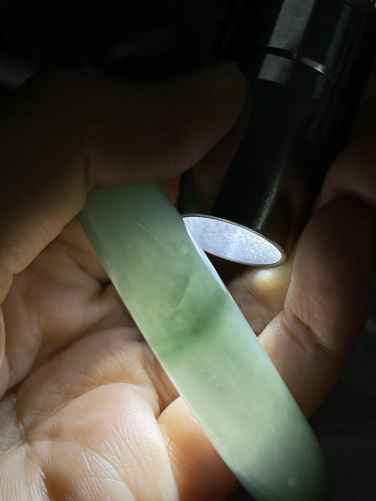 正圈54.7圈口，翡翠冰糯种绿色手镯