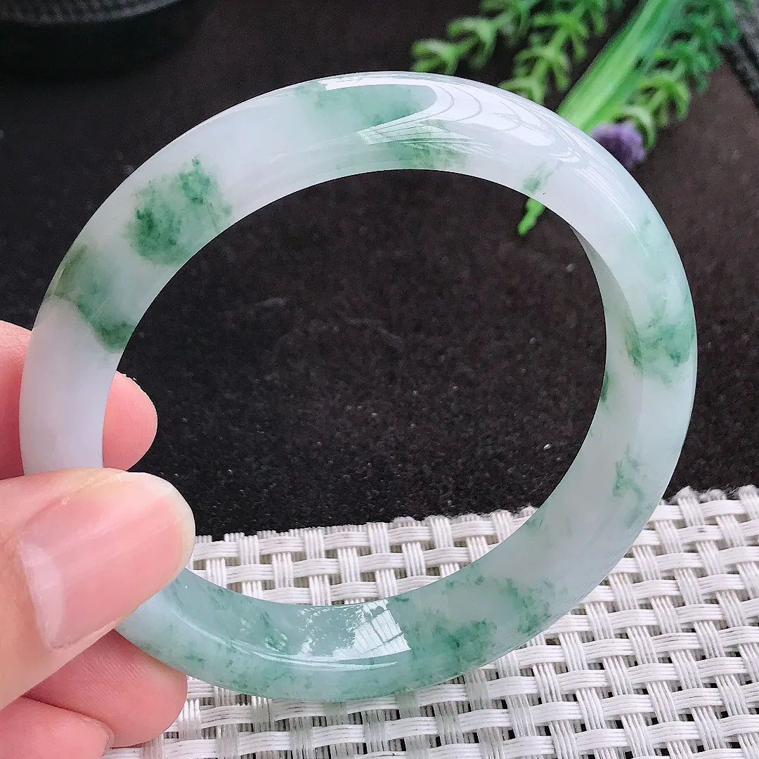 天然A货翡翠56/11.8/8老坑冰胶水灵飘蓝花手镯宽边玉手镯