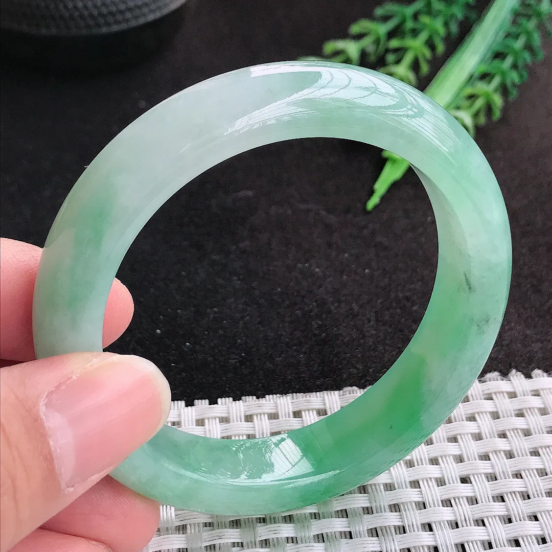 天然A货翡翠53/12.7/8.7老坑冰胶冰晴满绿手镯宽边玉手镯