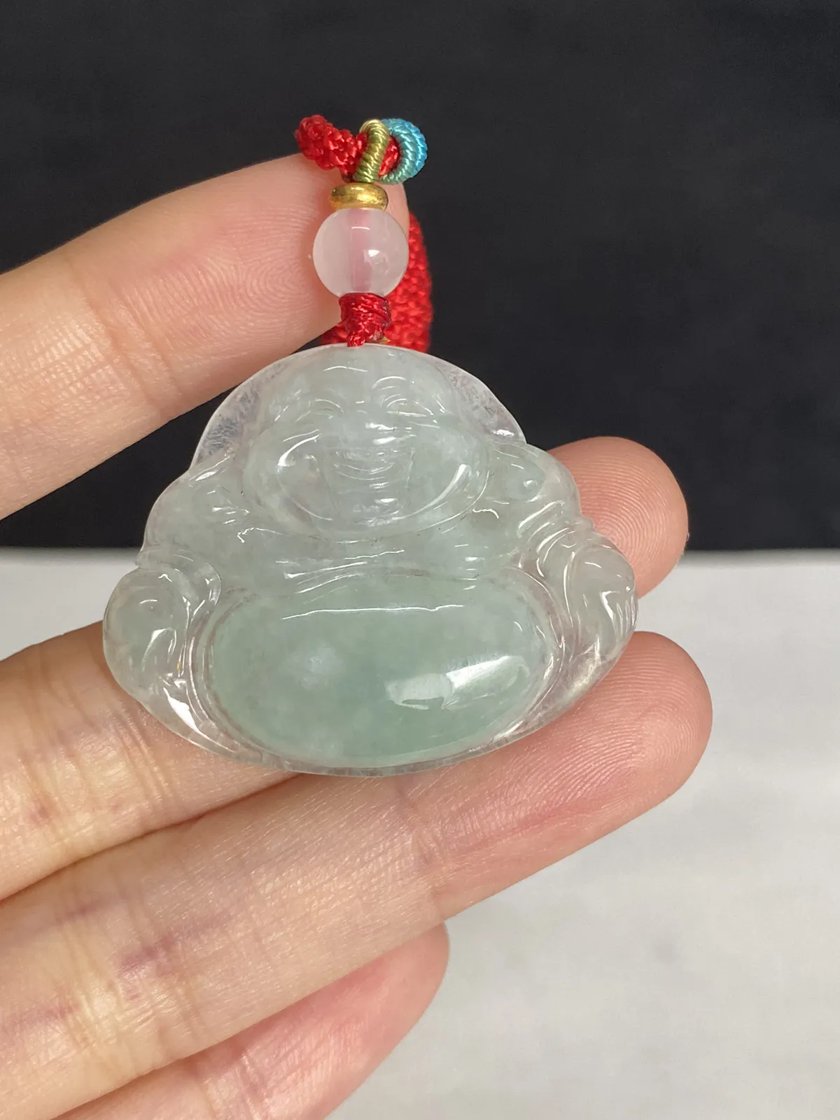 翡翠吊坠，配珠未测