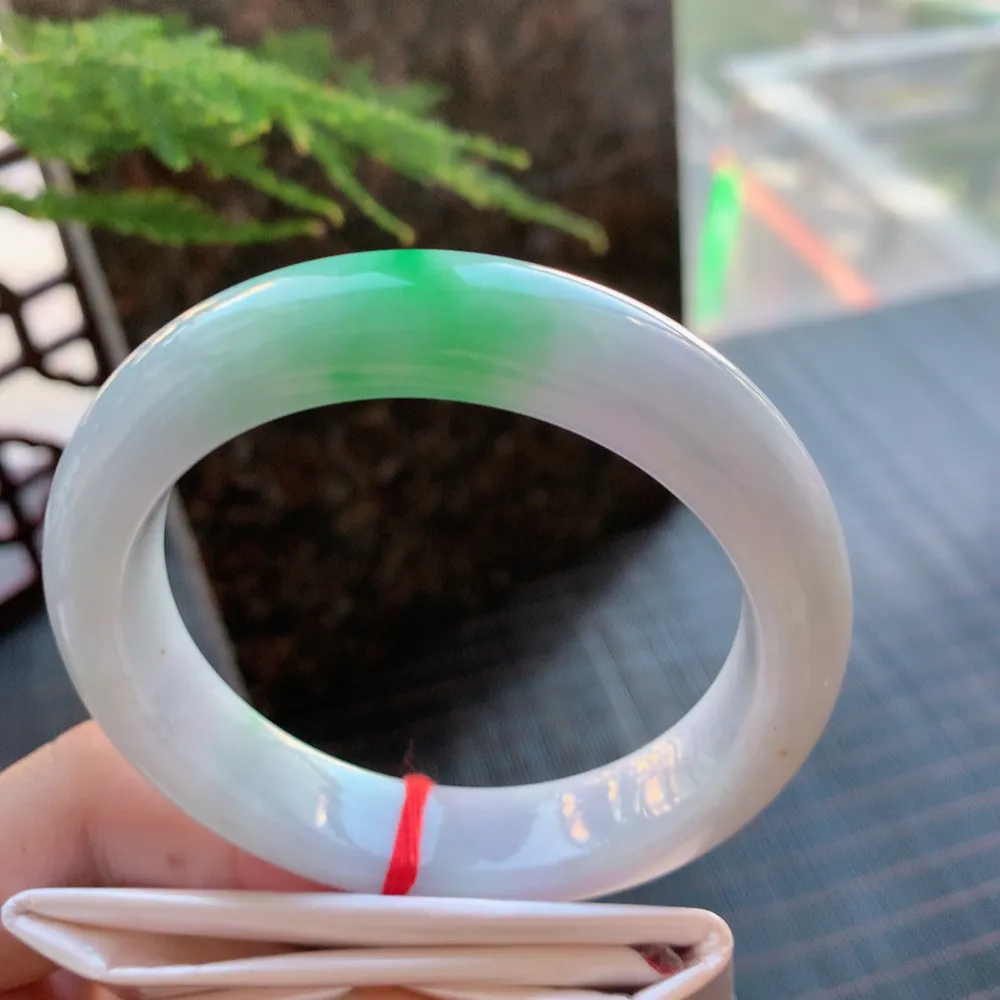 正圈冰糯春彩 无瑕 尺寸:55.4/13/8.9 超美