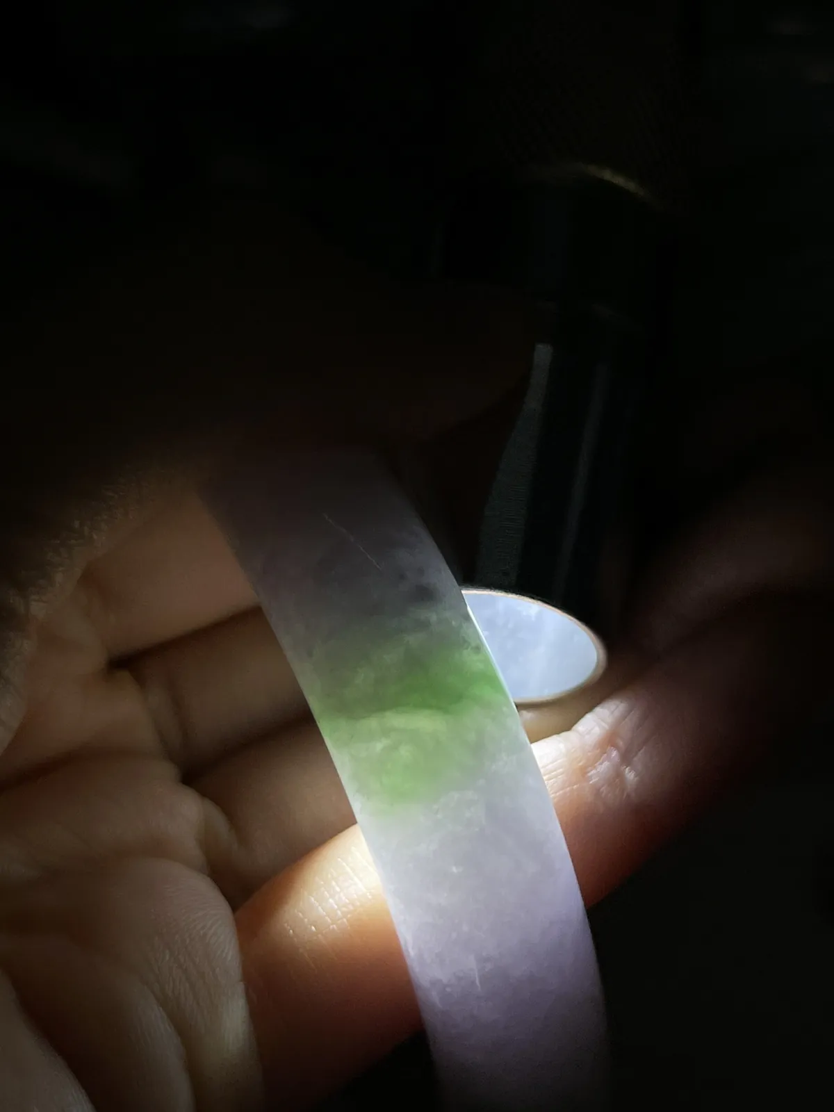 正圈61圈口，翡翠糯化种春带彩手镯