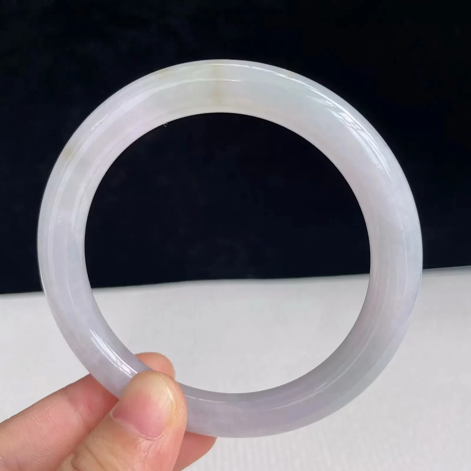 56.5圈有种有色天然翡翠A货玉手镯好种水浅绿水润手镯 44.19g