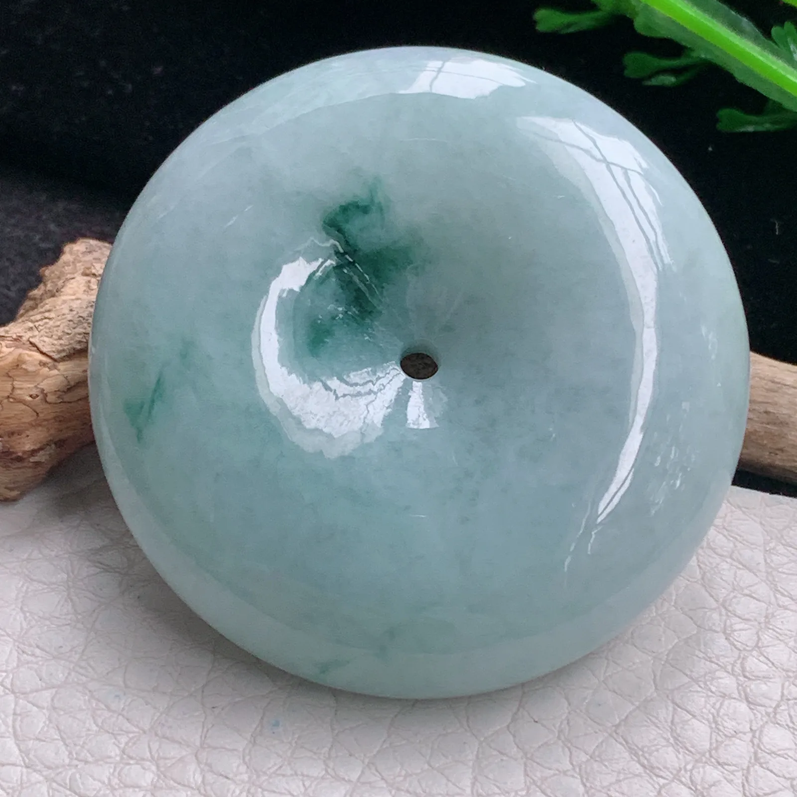 zen自然光51*13.6天然缅甸翡翠飘花饱满大平安扣 玉扣玉吊坠 玉挂件