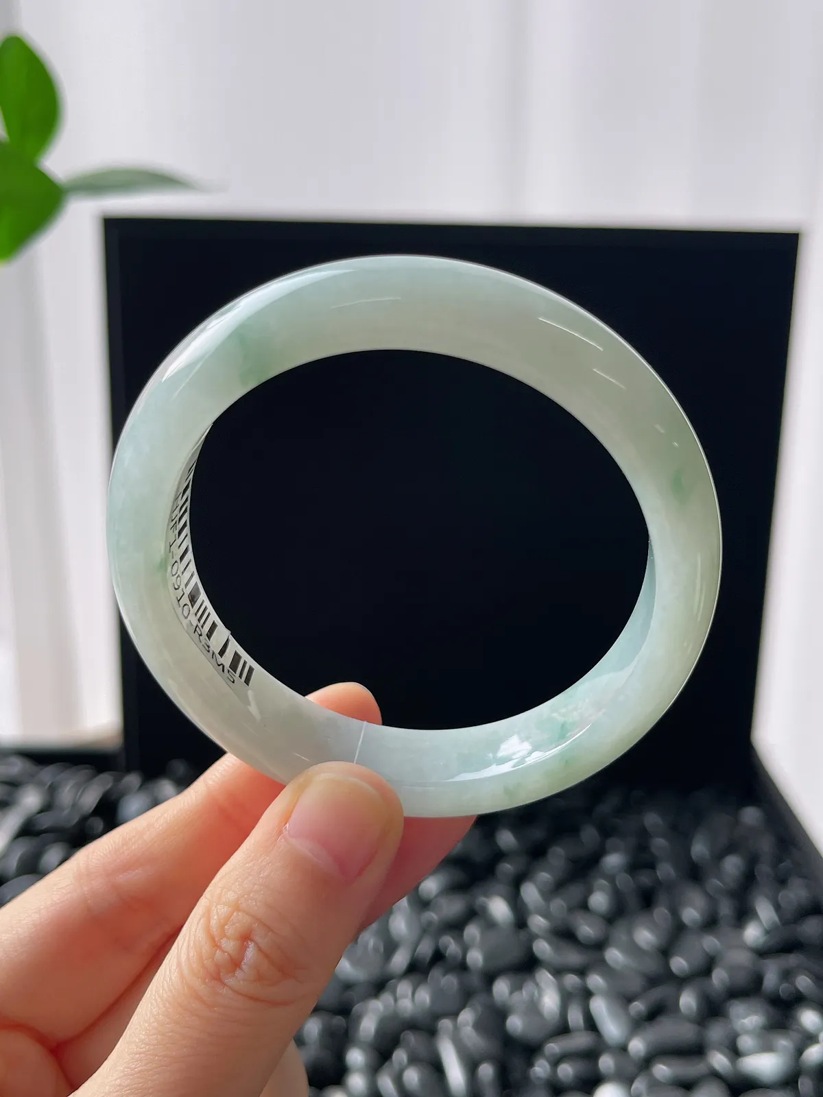 正圈53圈口，翡翠糯化种飘花手镯