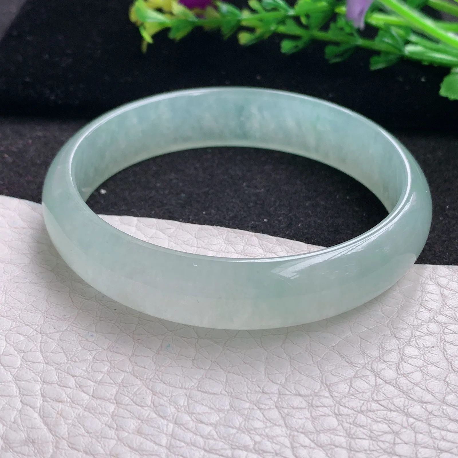 js自然光58.5*13*6平安镯 缅甸翡翠a货玉手镯冰种晴美宽边玉手环