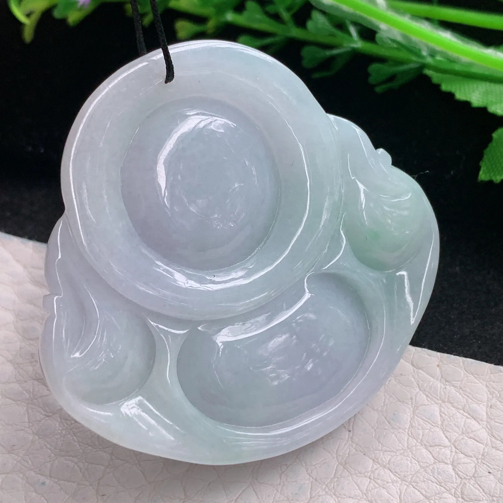 zen自然光46.2*49*12.6天然缅甸翡翠春带彩大佛公 开心佛玉吊坠 玉挂件