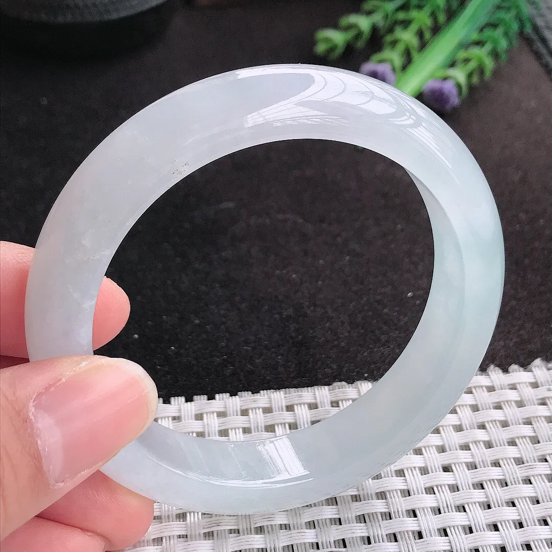 天然A货翡翠56/12.9/8.6老坑冰透果冻胶冰晴手镯宽边玉手镯