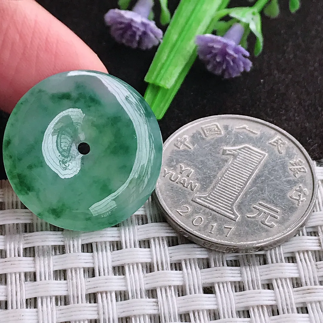 天然a货翡翠23.6/4.6老坑冰种果冻胶满色飘花平安扣吊坠小扣子挂件