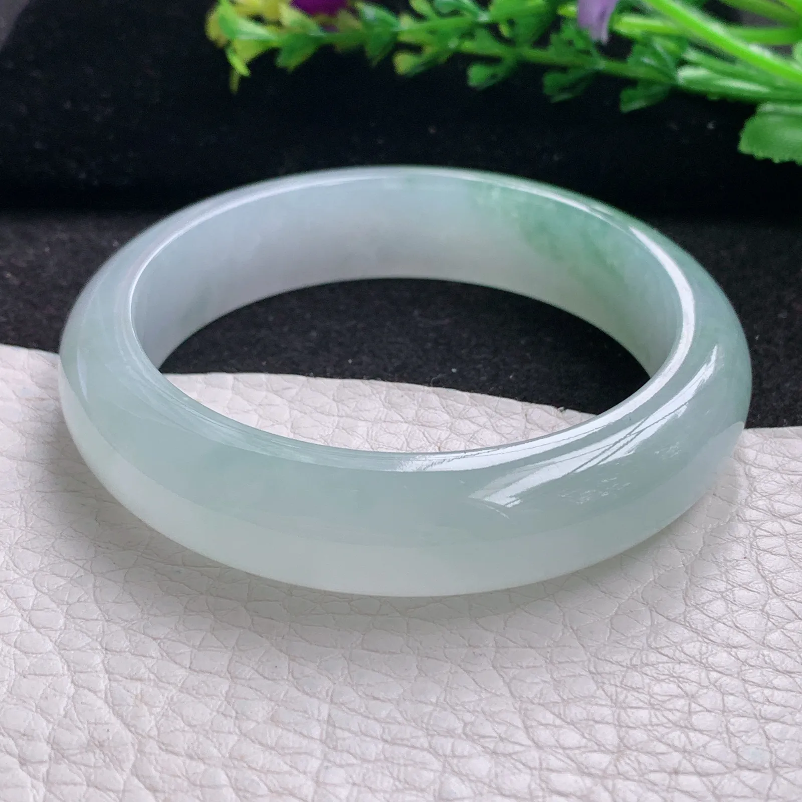 js自然光56*13.8*8.3平安镯 缅甸翡翠a货玉手镯冰胶感宽边玉手环