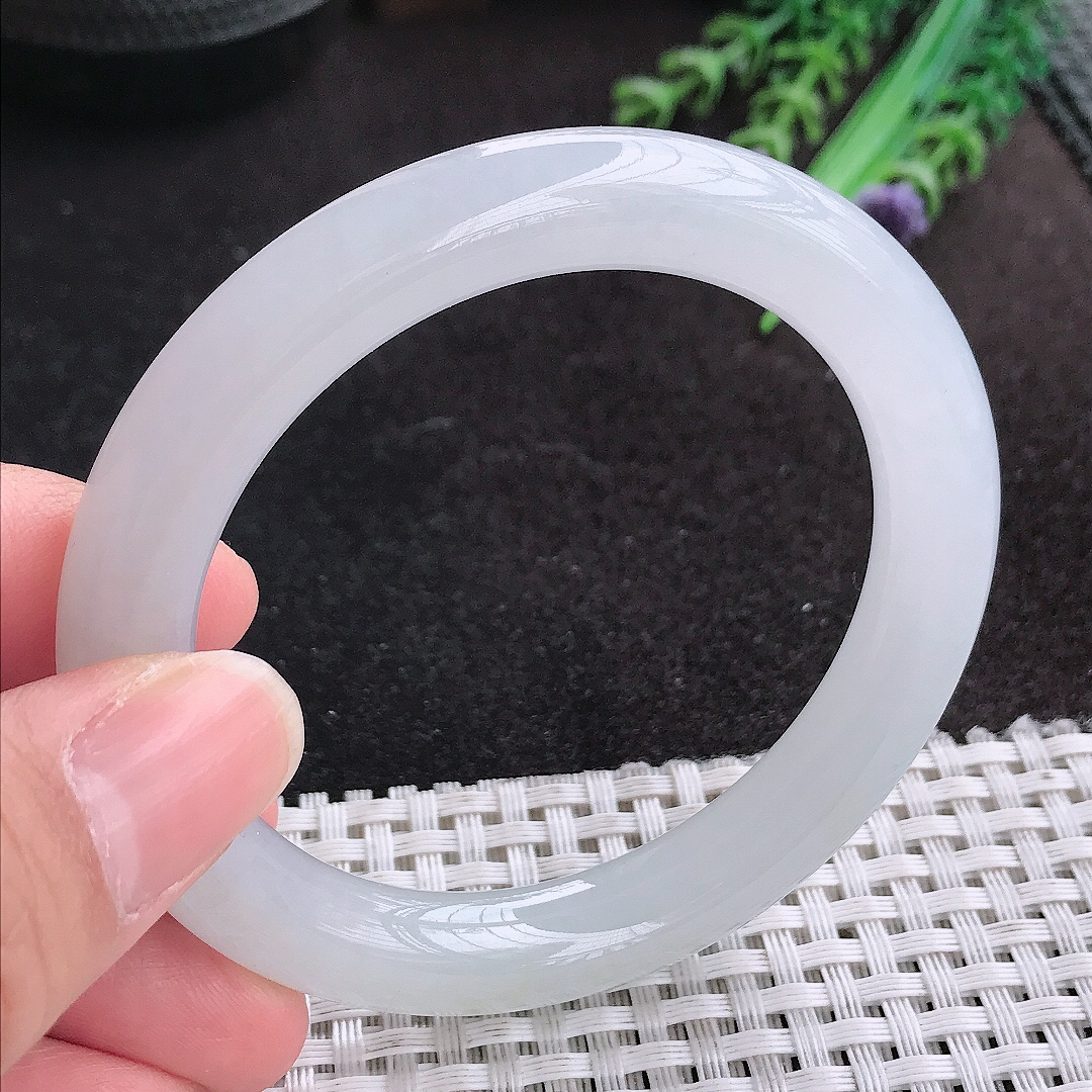 天然A货翡翠54.8/9.6老坑冰纯果冻胶月光彩精华白圆条手镯玉手镯
